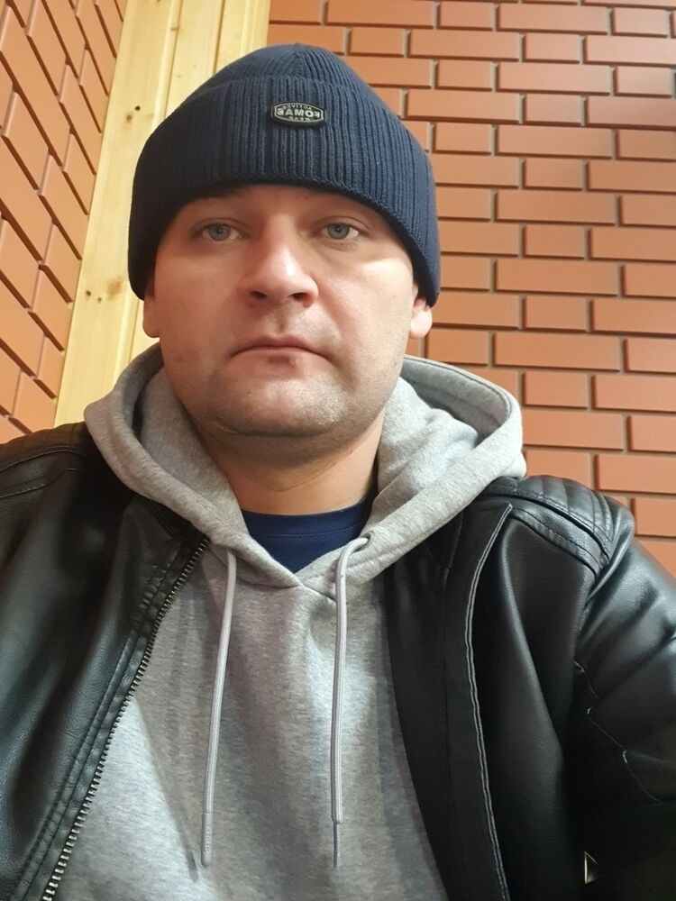  18945020  , 41 ,    -