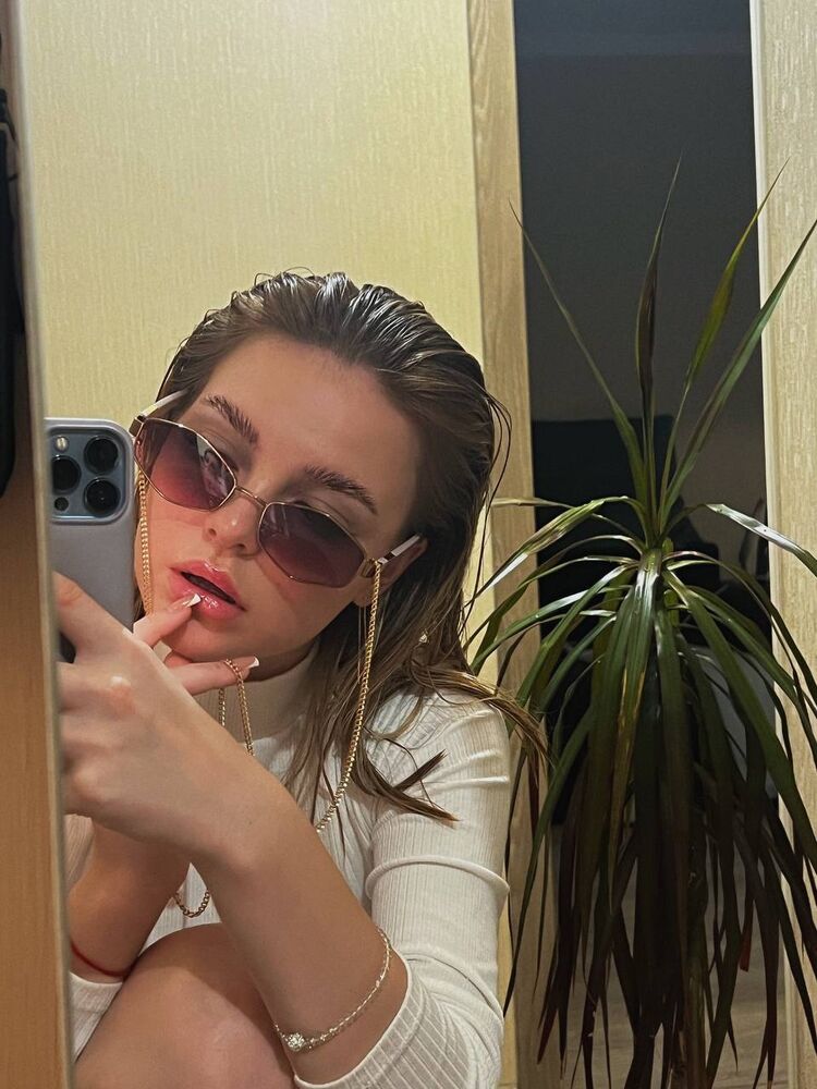  --,   , 22 ,   ,   