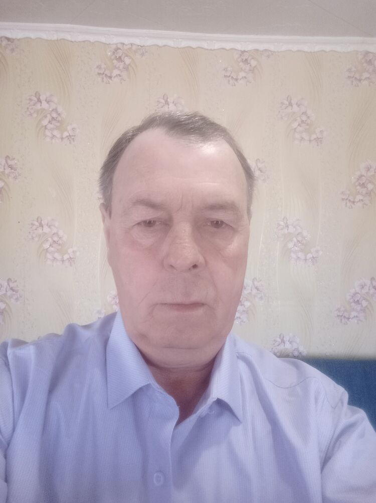  44059460  , 61 ,    