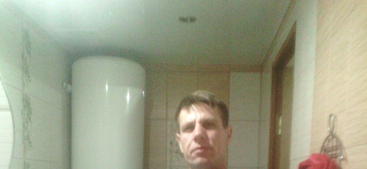  14772320  Jon, 41 ,    