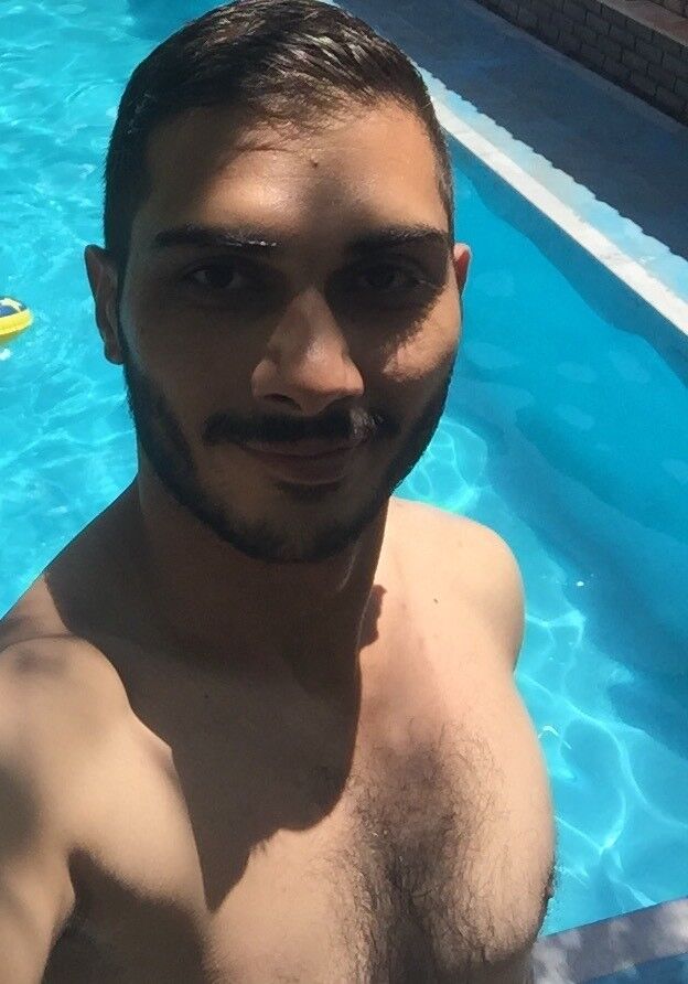  10037110  Ahmed, 37 ,    