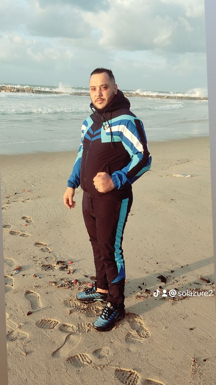  ,   Salah, 34 ,   ,   