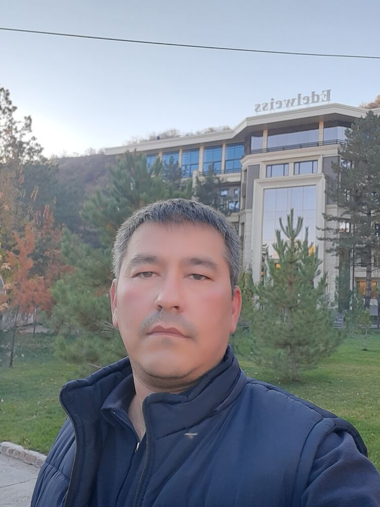  ,   Kamoliddin, 40 ,   ,   