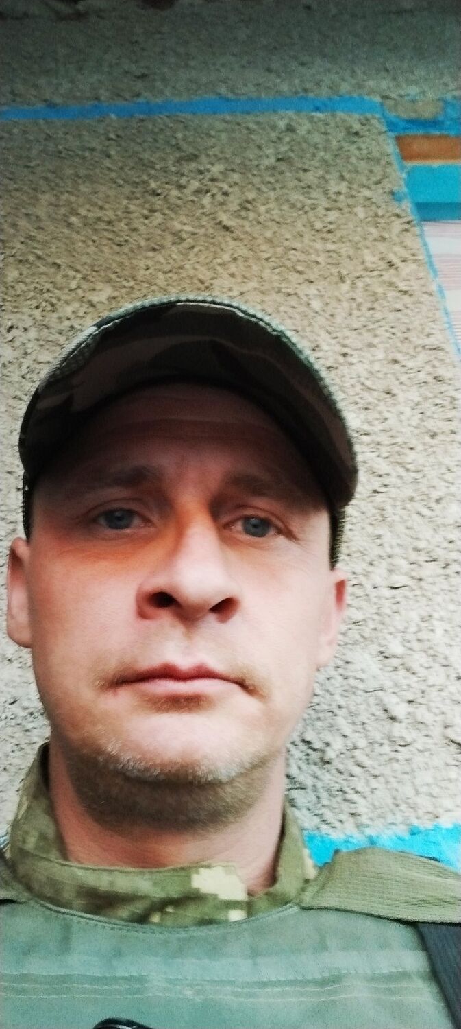  ,   Slava, 43 ,   ,   