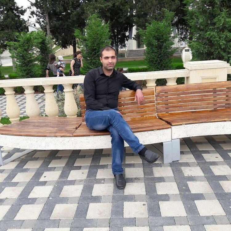 17064400  Anar, 39 ,    