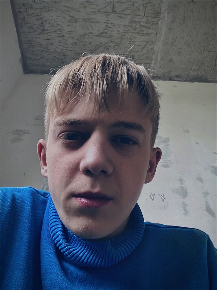  52799890  , 18 ,    