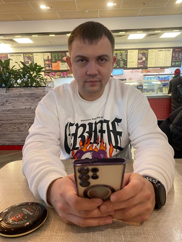 ���� 39637810 ������� �������, 37 ���, ���� ���������� � �����-����������