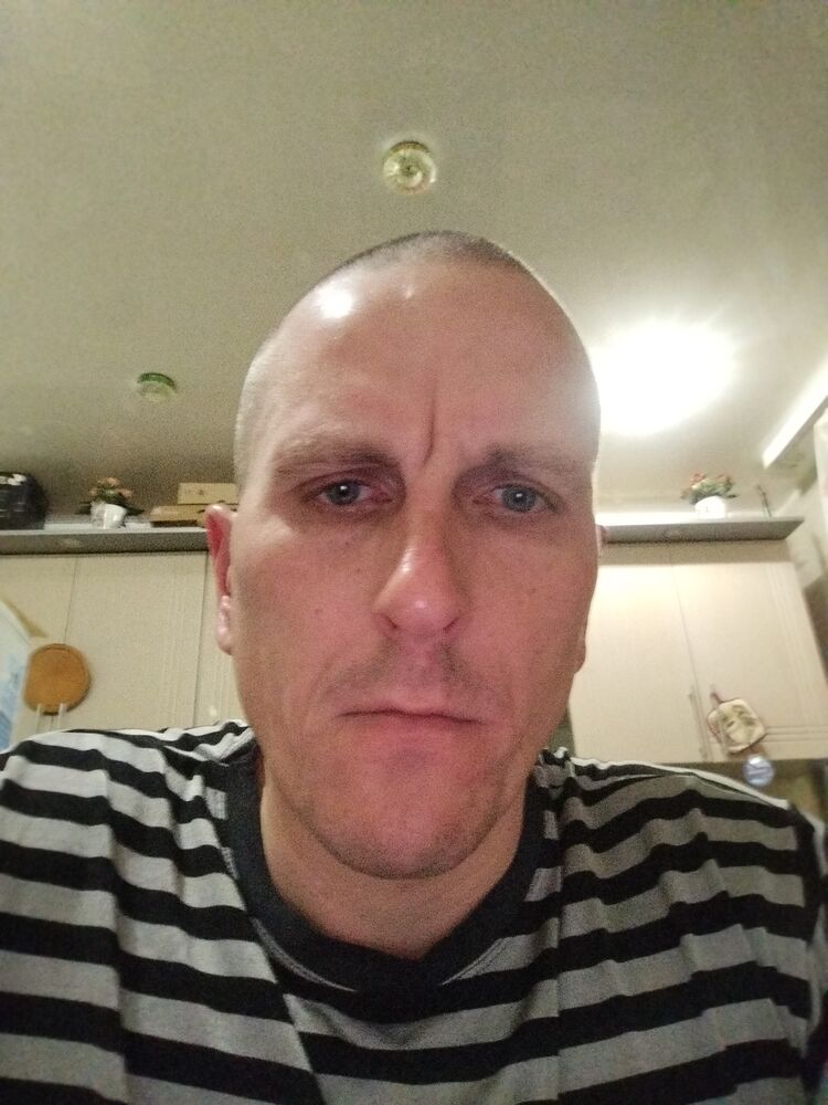  48323170  , 35 ,    