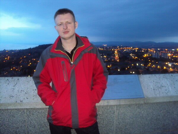  5860680  RUSLAN, 47 ,    