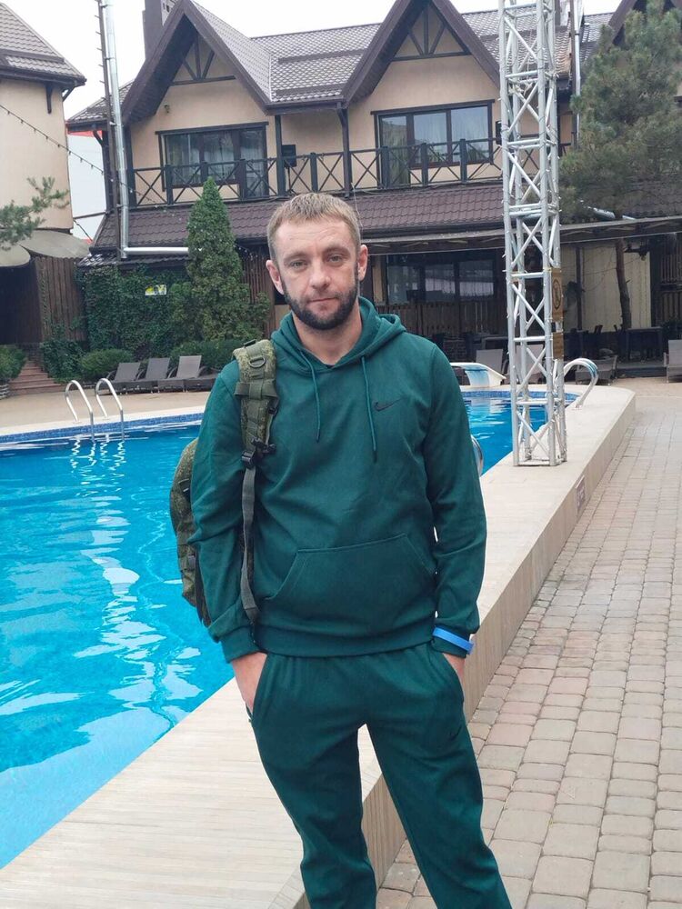  ,   Ruslan, 35 ,   ,   