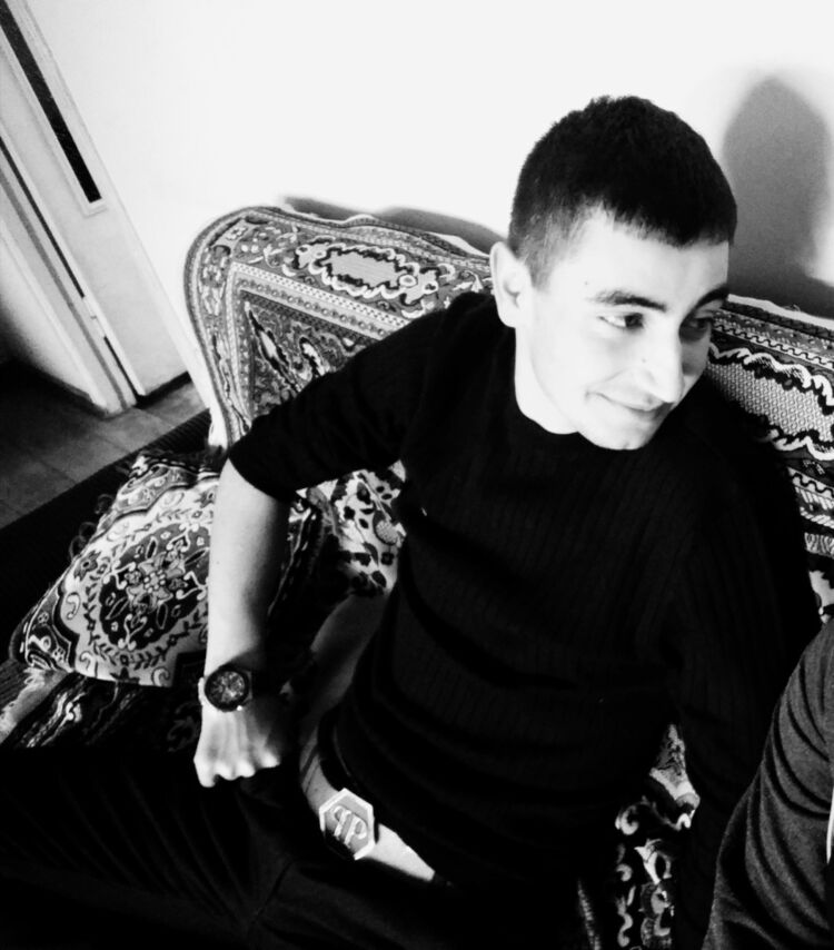  15108880  Alik, 26 ,    