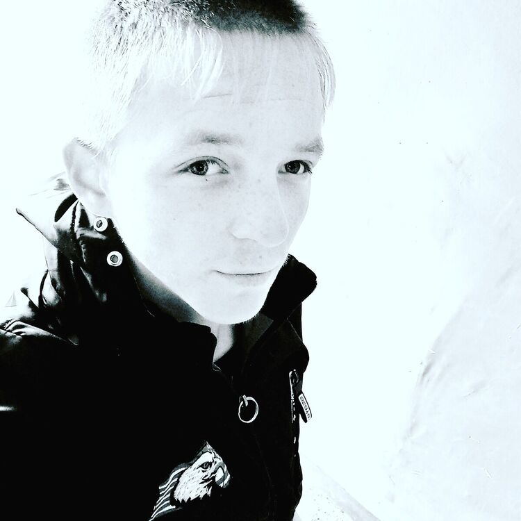 ���� 21300600 ����� ˸��, 23 ����, ���� ���������� � ����������