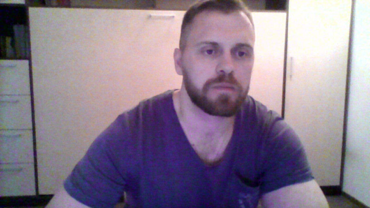  -,   Anton, 39 ,   c 