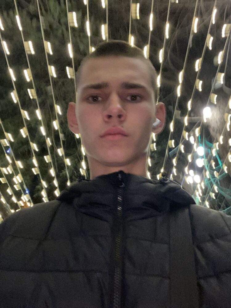  37900080  Danil, 20 ,    --
