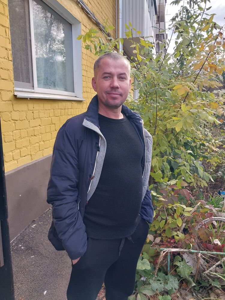  ,   Matvey, 42 ,   ,   