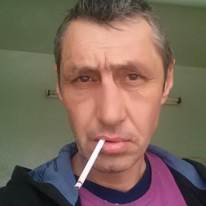  37422760  , 52 ,    