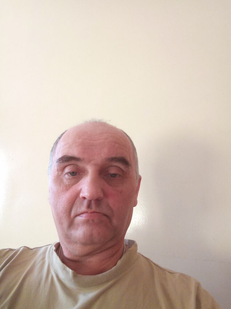  40738290  , 58 ,    