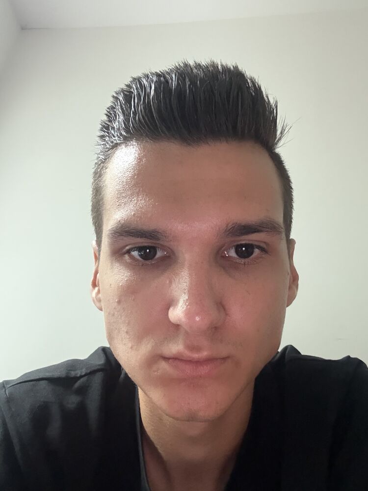  New York City,   Dan, 21 ,   ,   , c , 