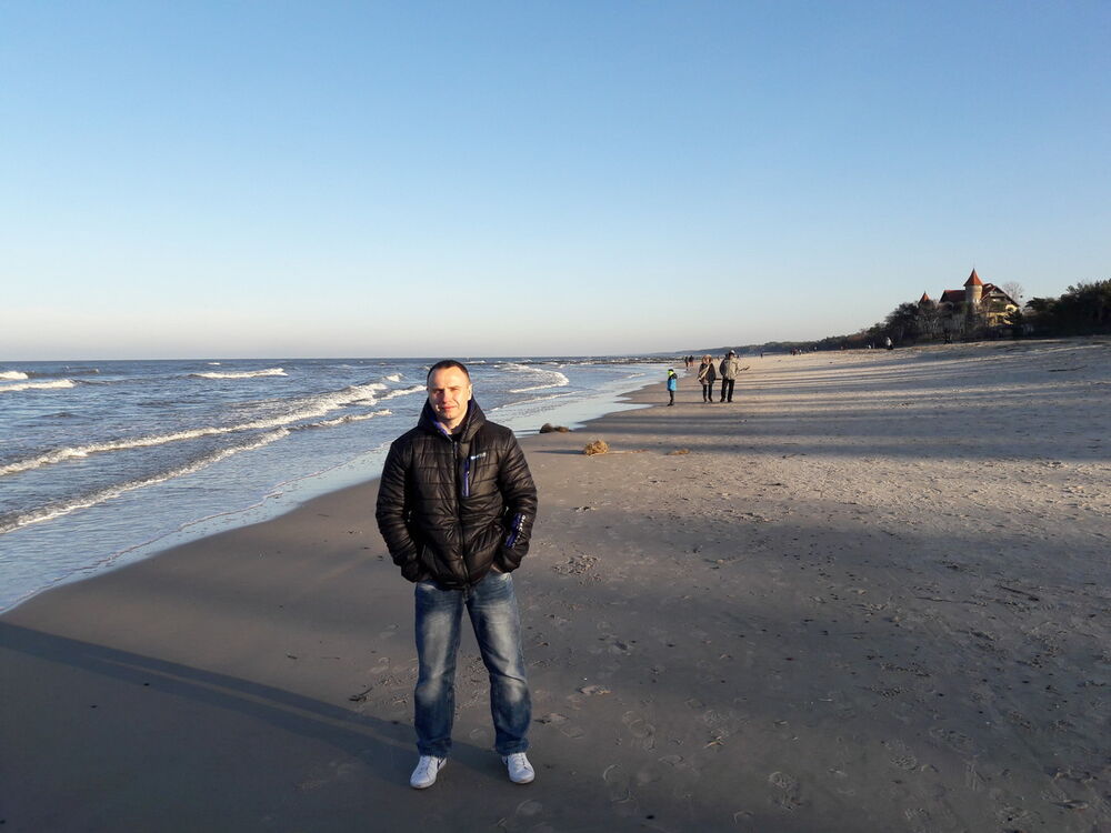  ,   Denis, 45 ,     , c 