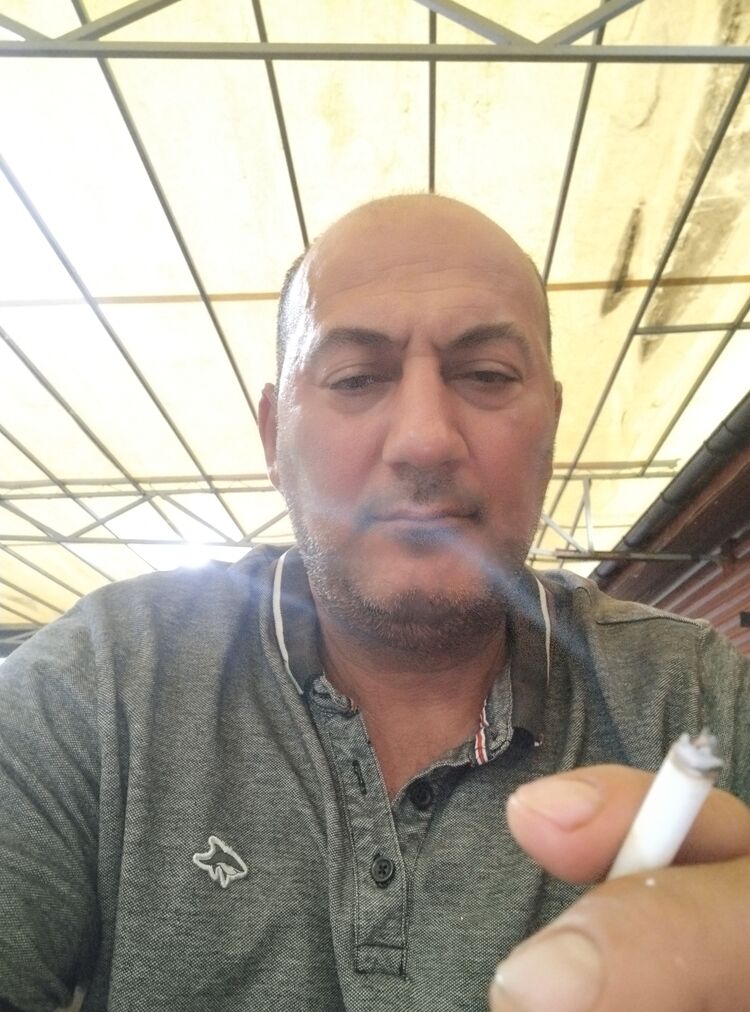  52491630  Imran, 52 ,    