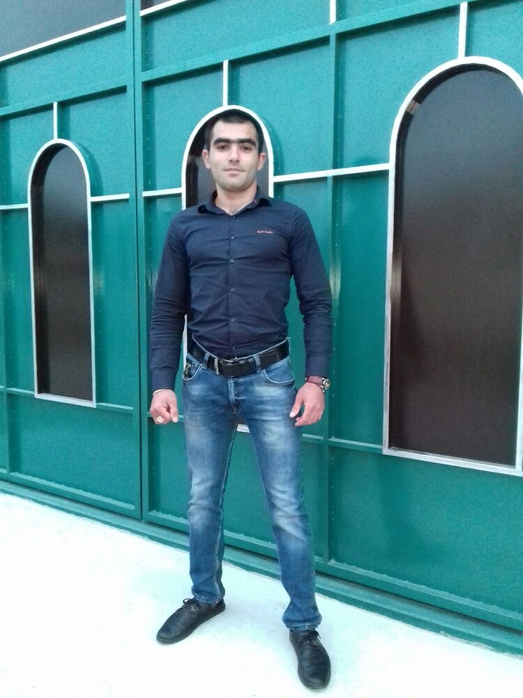  ,   Macho, 32 ,   ,   , c 