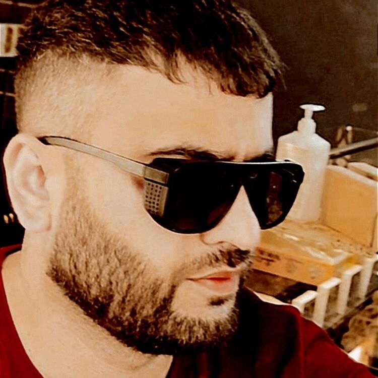  27337010  , 30 ,    -