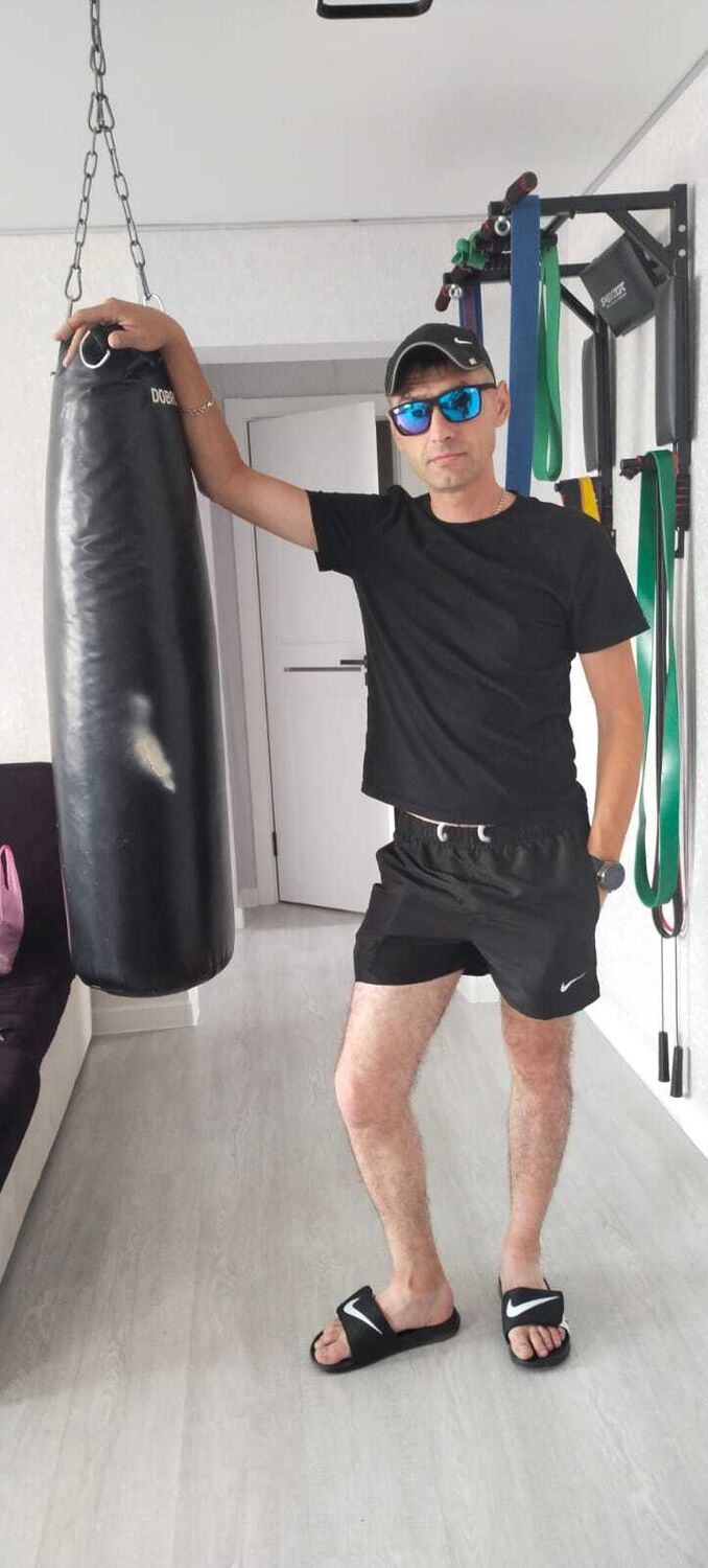  ,   Vladimir, 38 ,   ,   