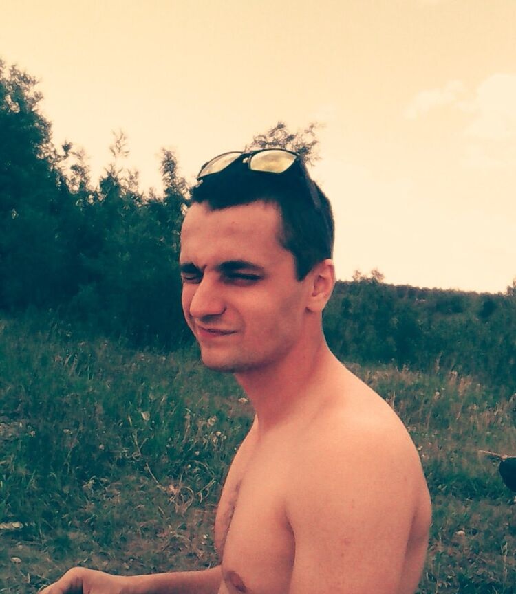  28507780  , 33 ,    