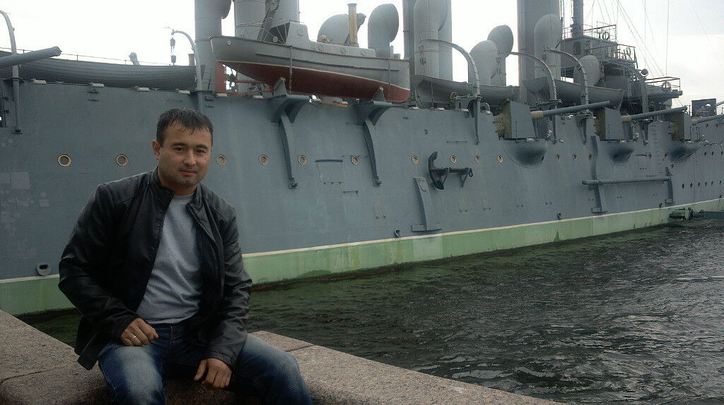 6251390  Garik, 42 ,    