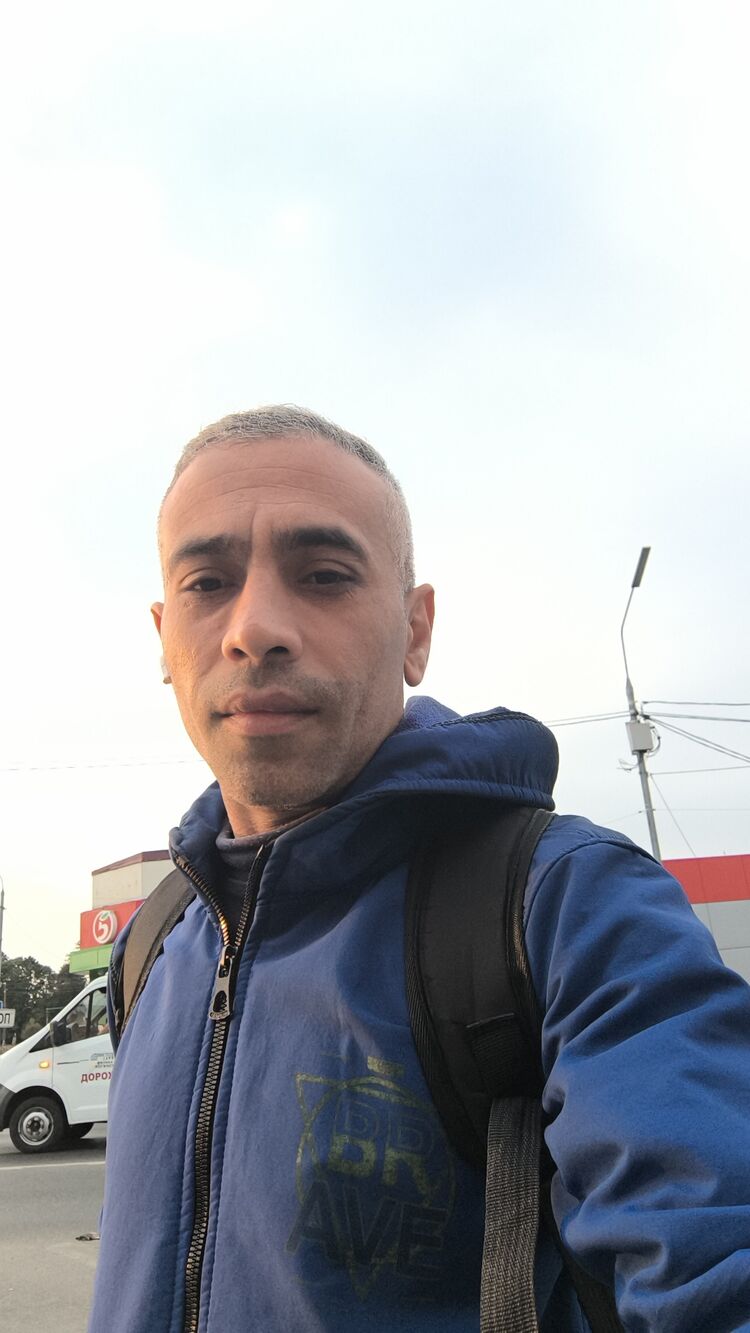  48795030  , 42 ,     