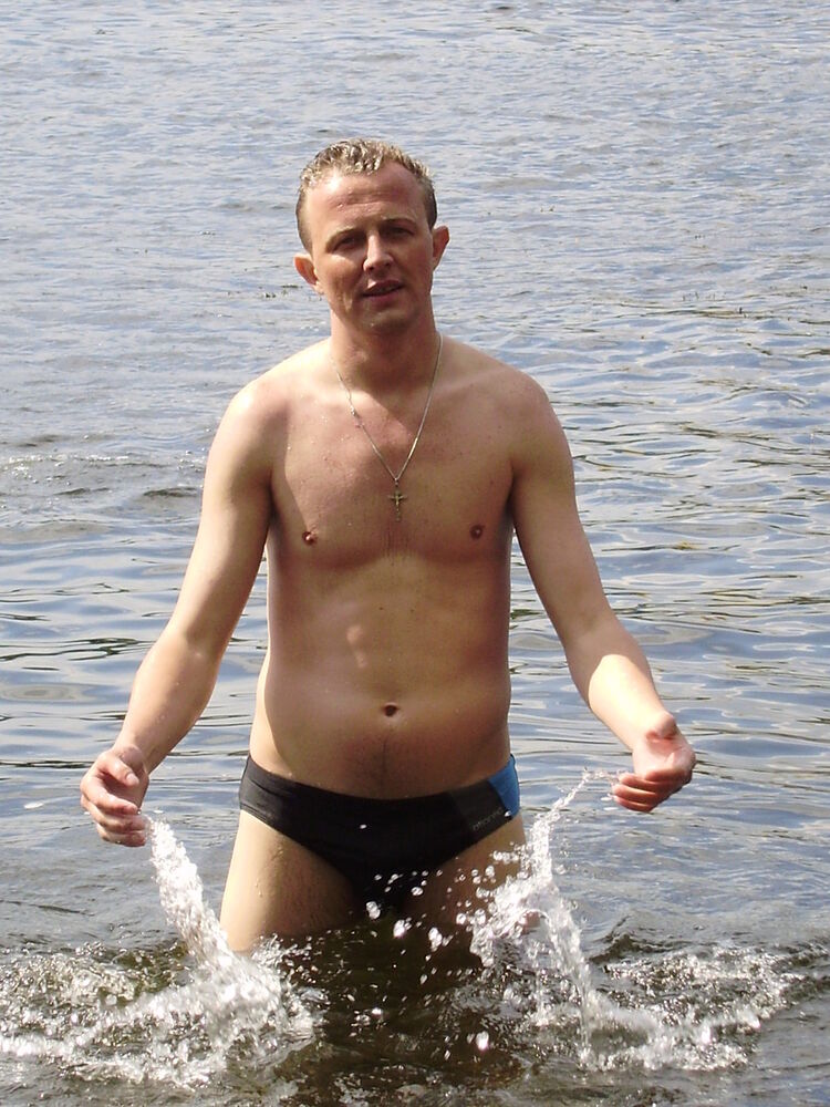 ���� 18493910 ������� ����, 44 ����, ���� ���������� � ������