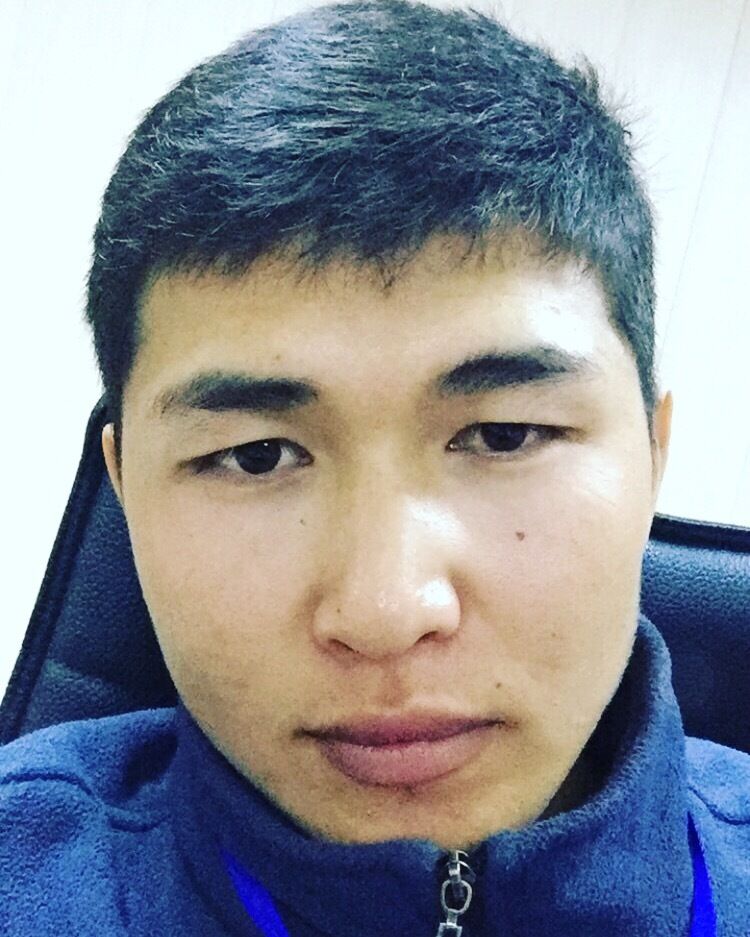 40698230  , 28 ,    