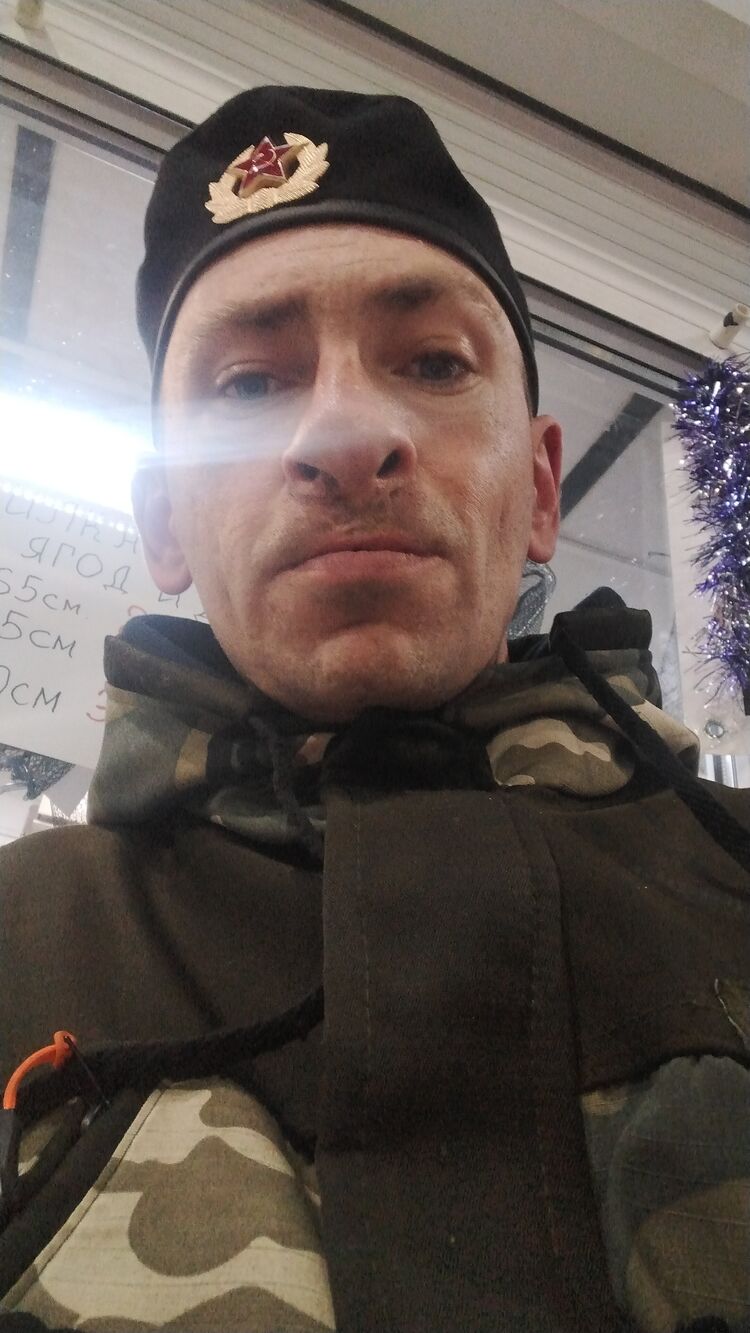  48163140  , 46 ,    