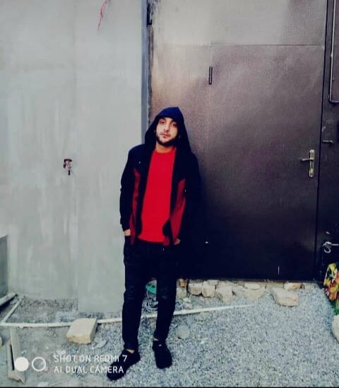  27454880  Ugur, 30 ,    