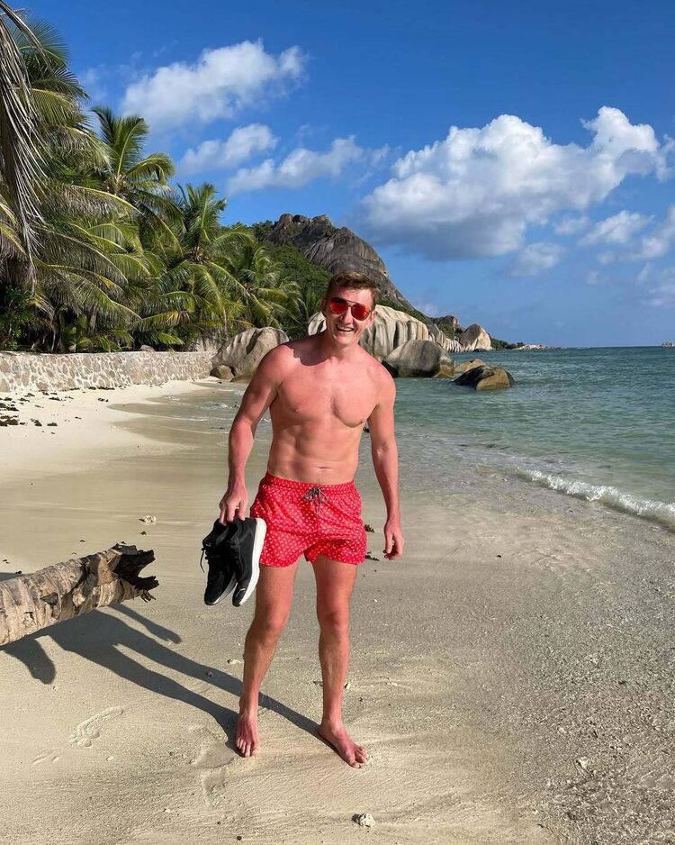  -,   , 37 ,   ,   , c 