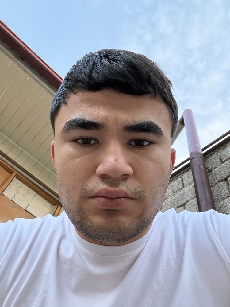  54422260  Oybek, 25 ,    