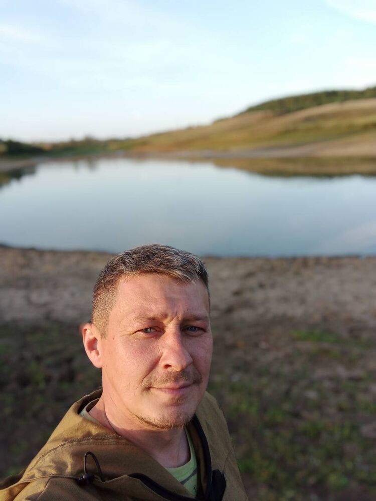  27229200  Alexey, 41 ,    