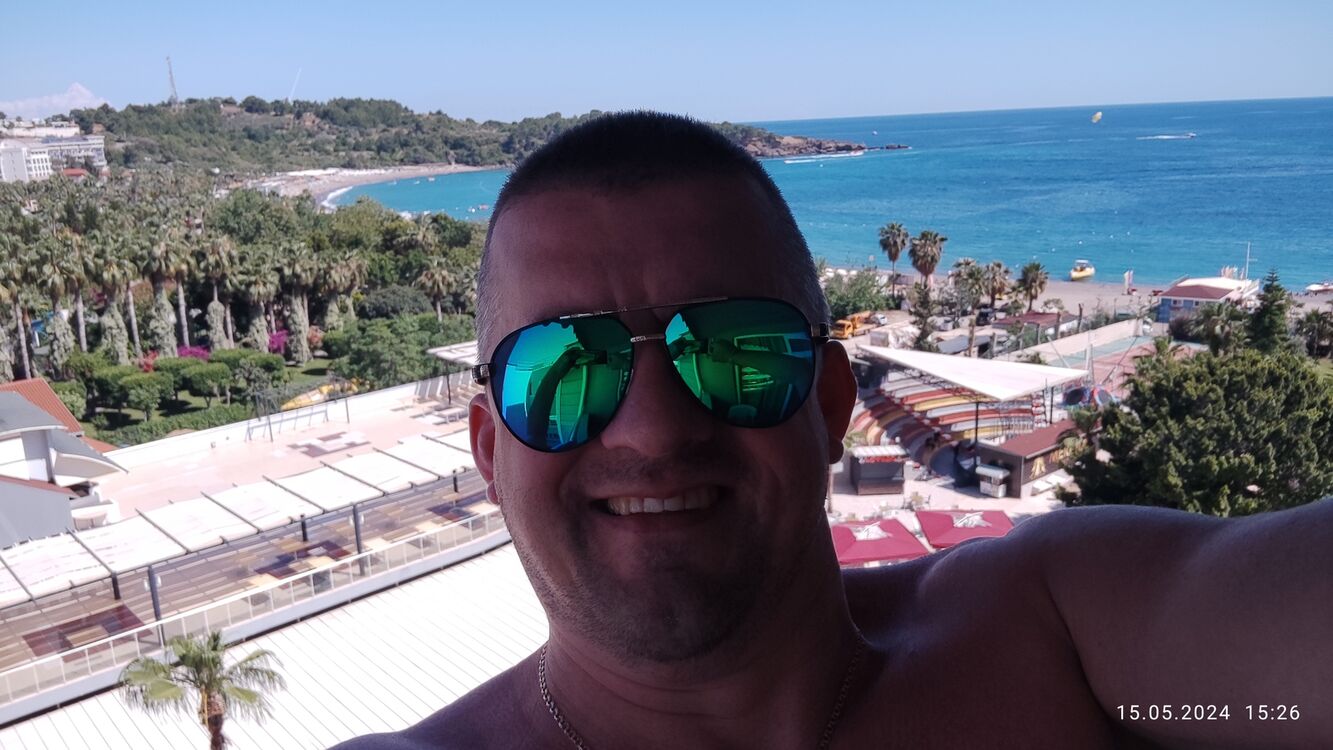  44126690  ALEX, 44 ,    