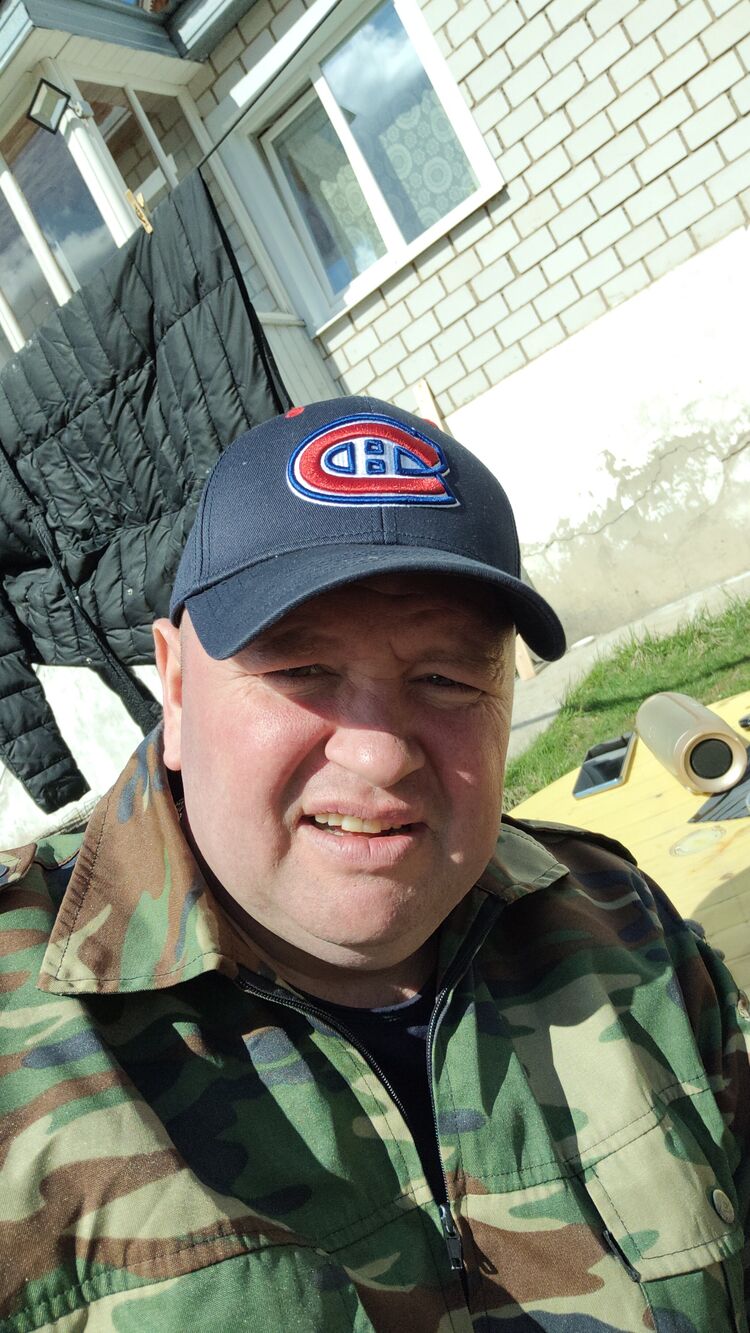  ,   Ruslan, 43 ,     , c , 