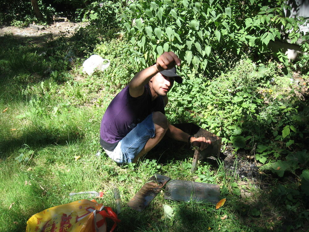  5196870  Hasan, 39 ,    