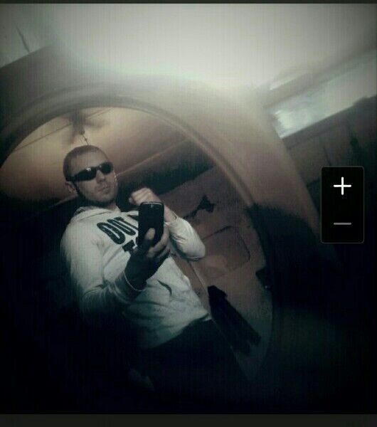  22984940  , 35 ,    