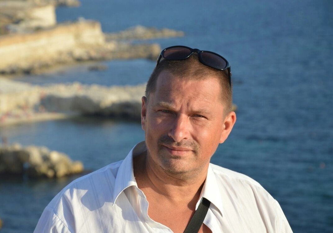  27158170  , 53 ,    -