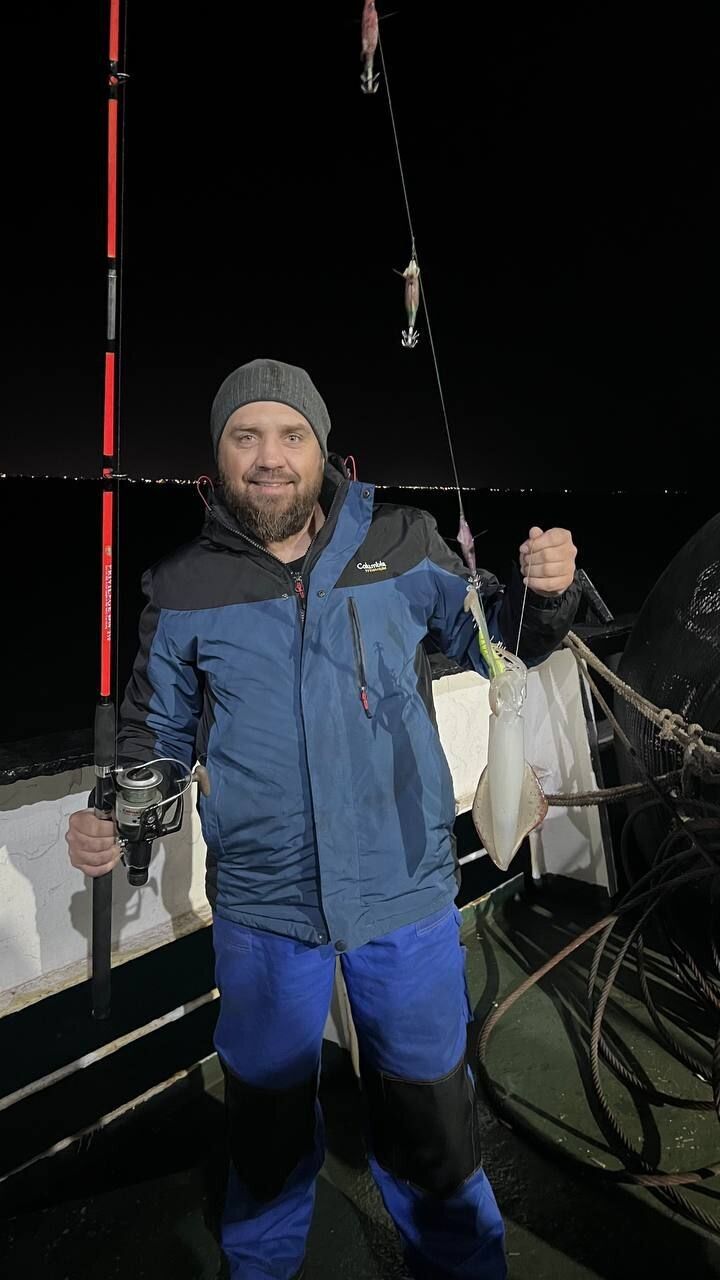  53947330  Stov, 42 ,    