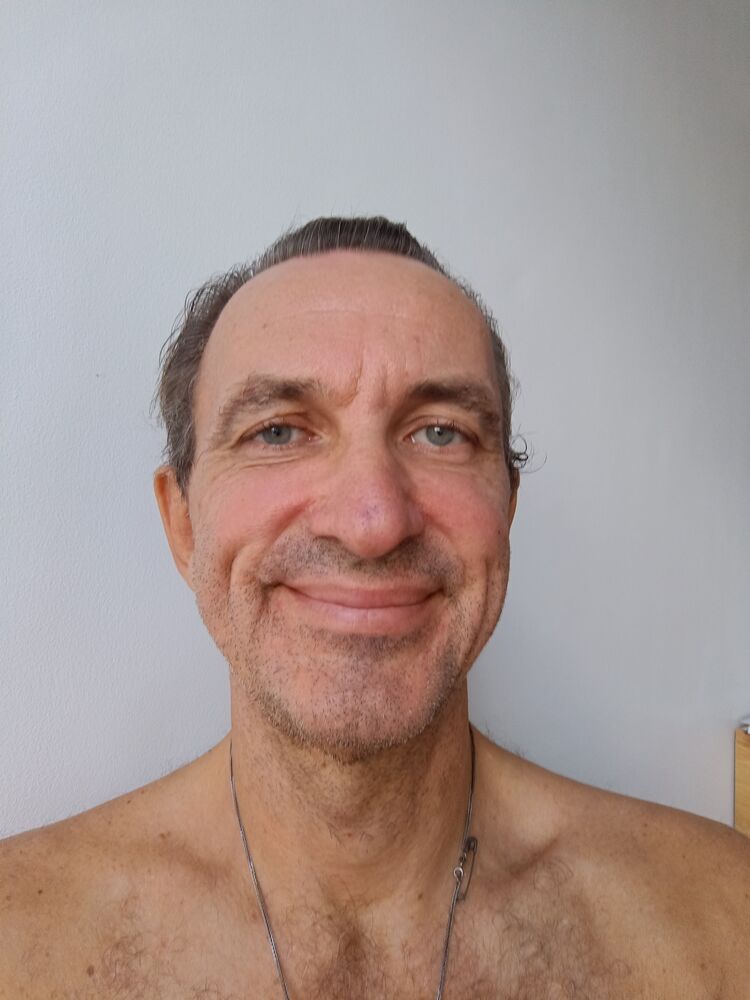  Mandaue City,   Dmitriy, 46 ,   ,   