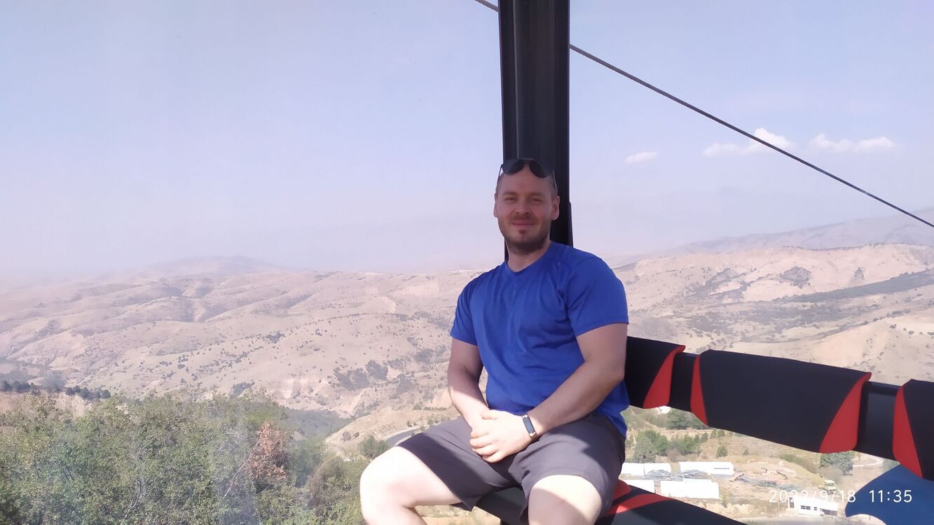  ,   Marat, 35 ,   ,   