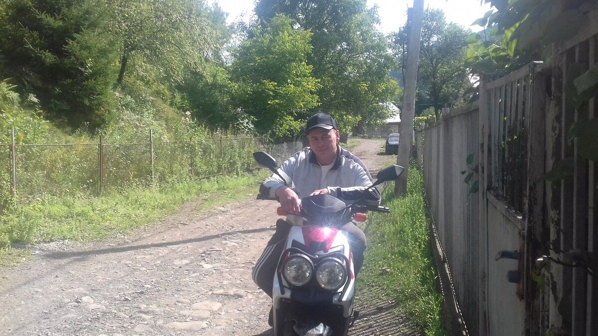  16971150  Valera, 51 ,    