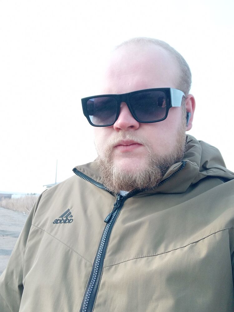  ,   Dgynior, 25 ,   c 