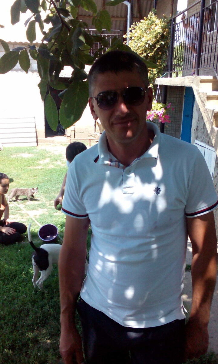  ,   Andrei, 46 ,   ,   , c 