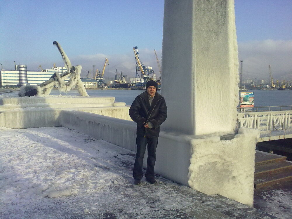  9158380  , 52 ,    