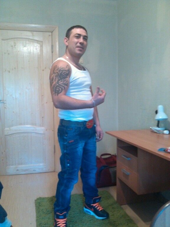  6132320  Nelu, 36 ,    
